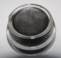 MAC Blackground Paint Pot