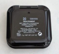 Back of eyeshadow compact